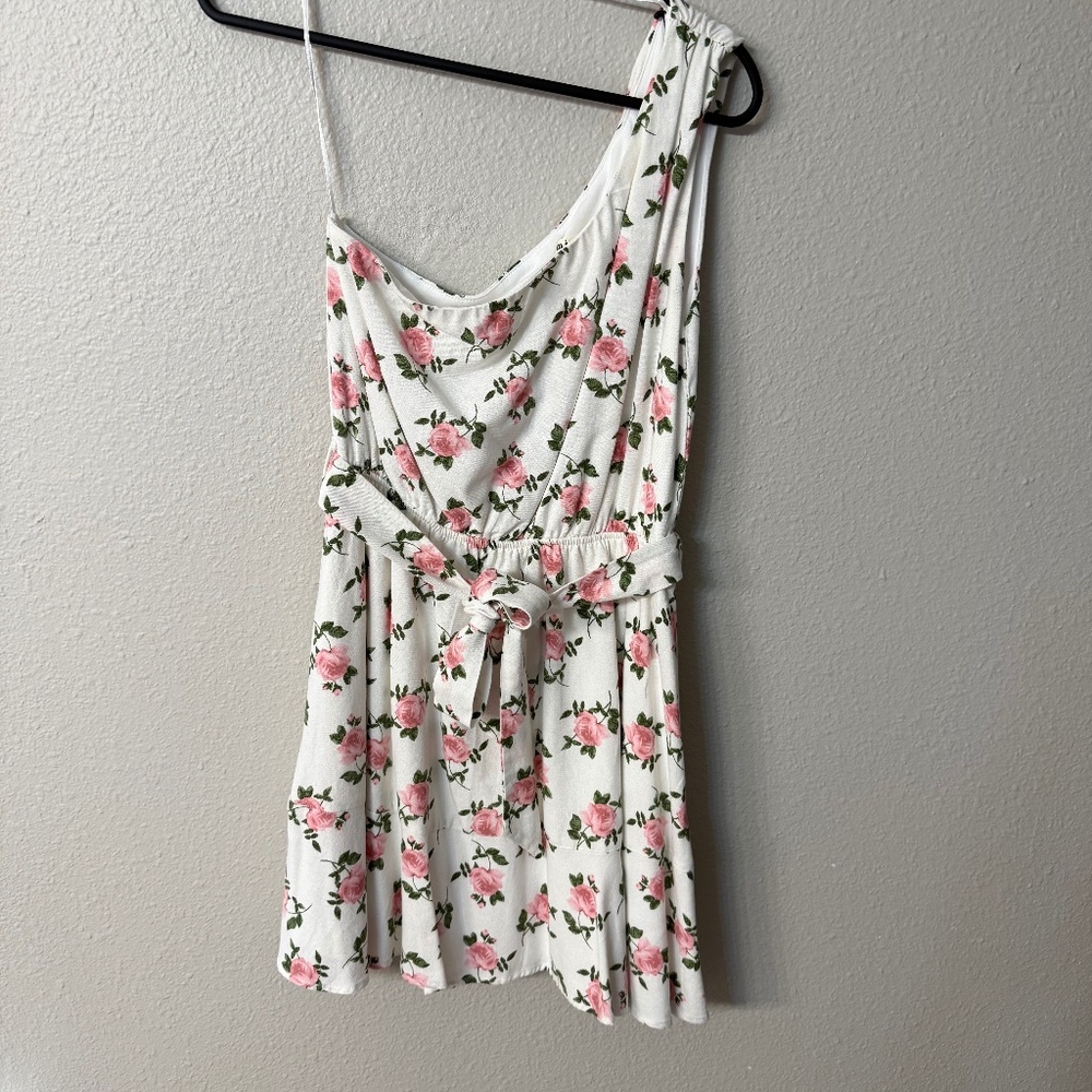 One shoulder rose dress
